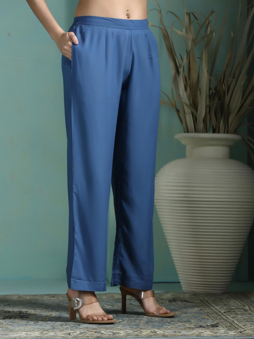 Women Liva Blue Printed Top With Comfort Pant
