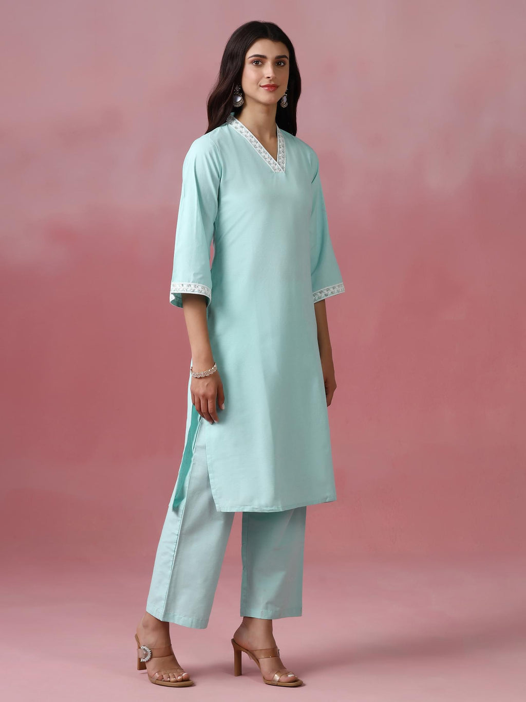 Women Poly Cotton Green Embroidered Kurta With Comfort Pant