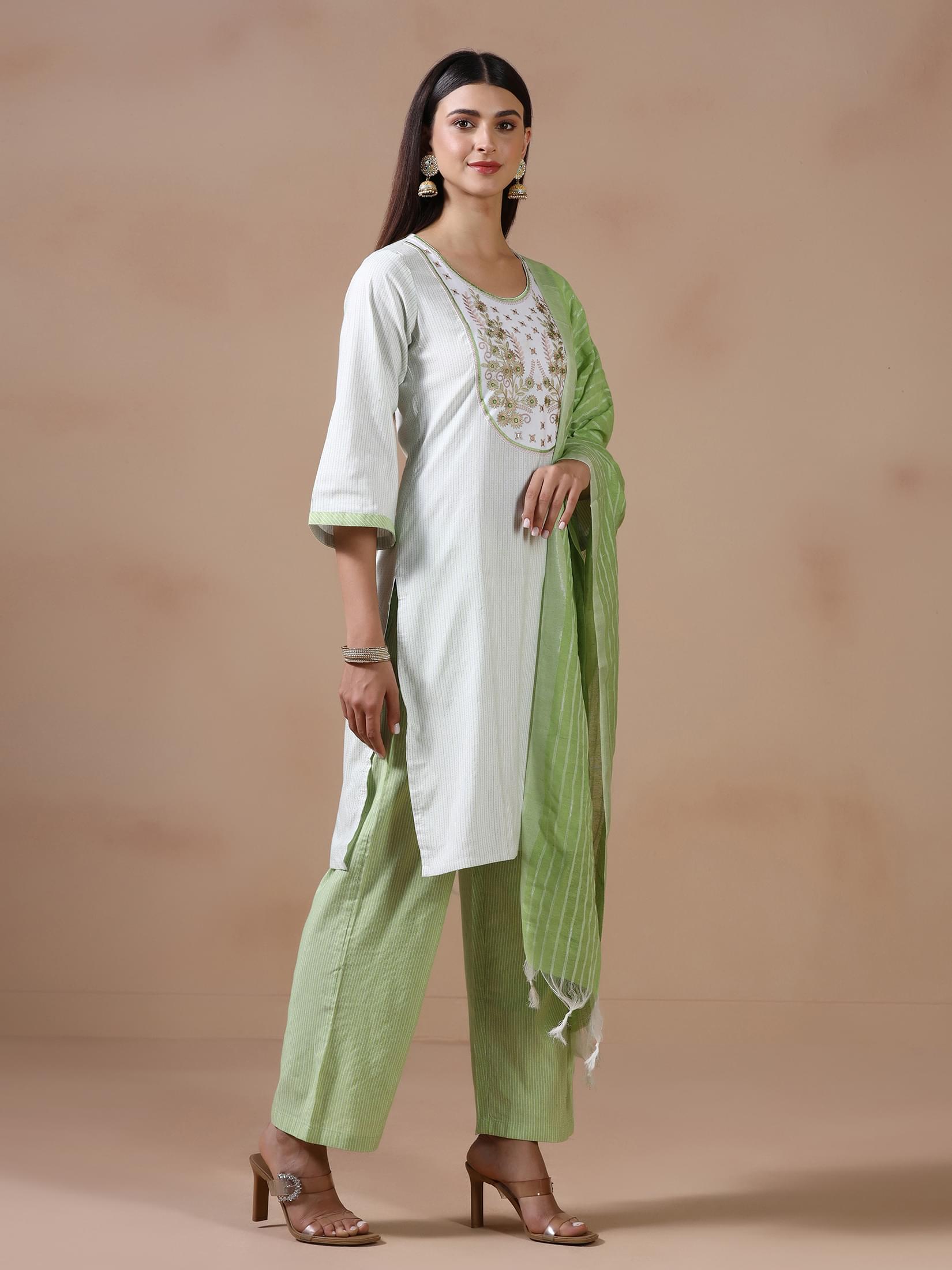 Women Poly Cotton Green Embroidered Yarn Dyed Kurta Comfort Pant Dupatta