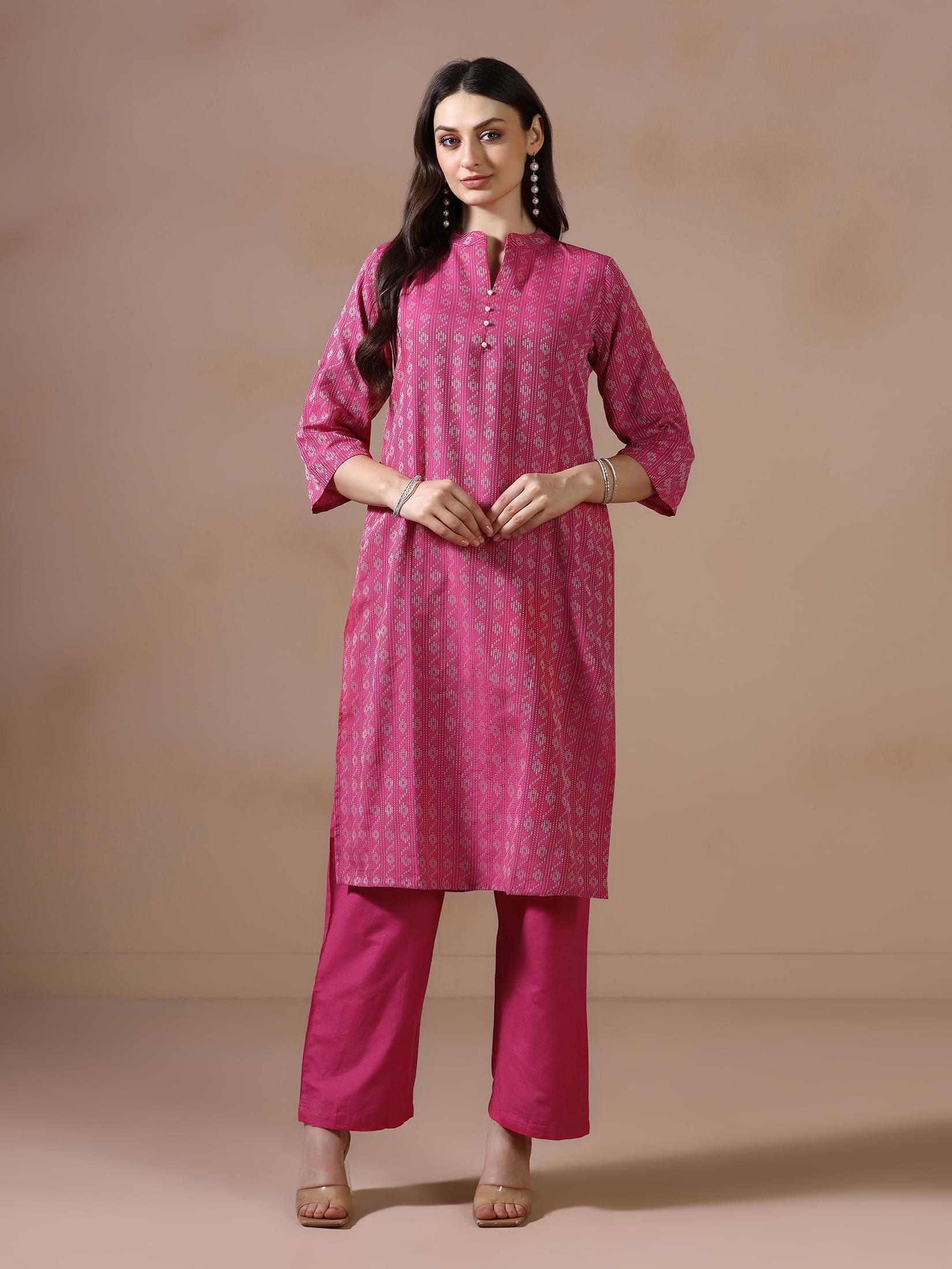 Women Poly Cotton Pink Yarn Dyed Kurta With Comfort Pant